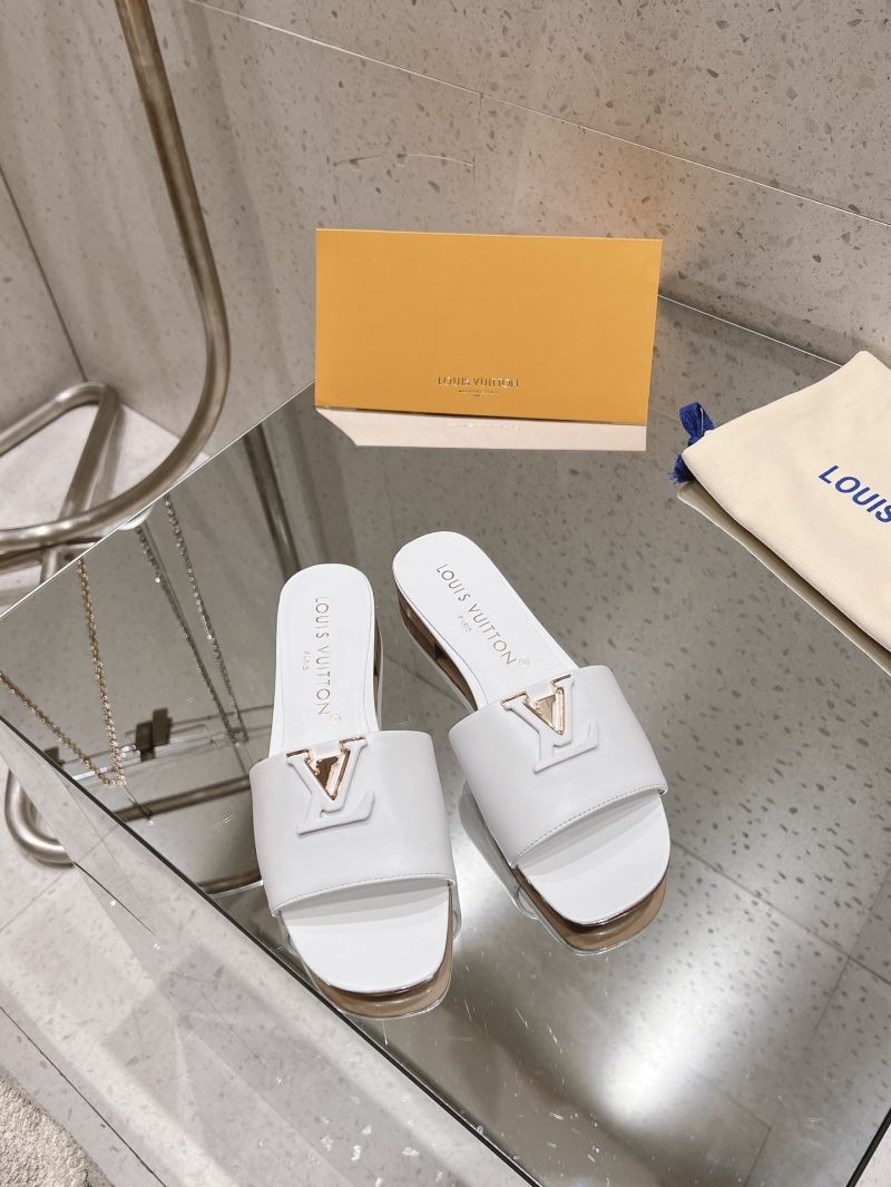 Louis Vuitton Slippers